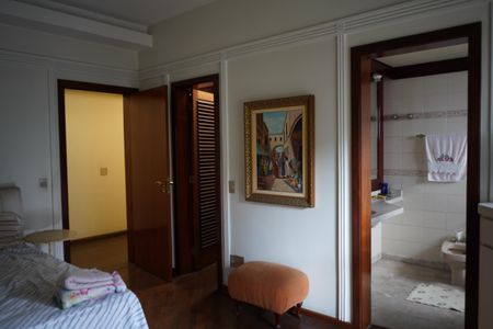 Apartamento para alugar com 500m², 4 quartos e 5 vagasSuíte 2