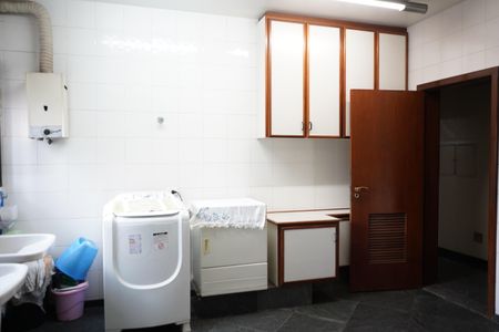 Apartamento para alugar com 500m², 4 quartos e 5 vagasÁrea de Serviço