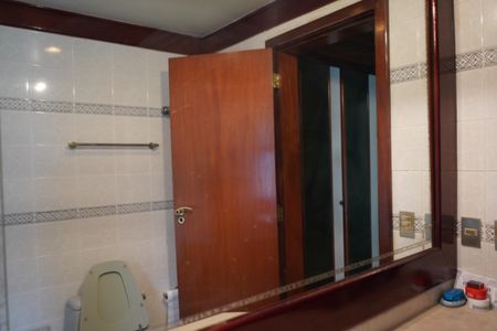 Apartamento para alugar com 500m², 4 quartos e 5 vagasBanheiro da Suíte 4