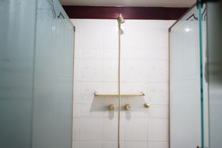 Apartamento para alugar com 500m², 4 quartos e 5 vagasBanheiro da Suíte 1