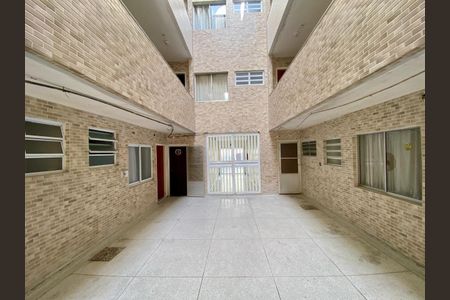 Apartamento para alugar com 40m², 2 quartos e 1 vagaFachada e portaria