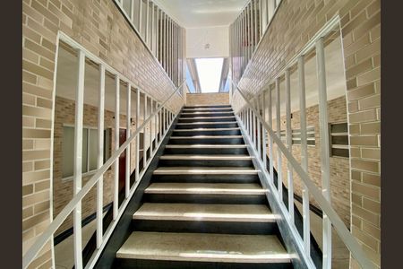 Apartamento para alugar com 40m², 2 quartos e 1 vagaEscada