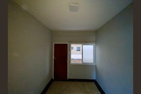 Apartamento para alugar com 40m², 2 quartos e 1 vagaSala