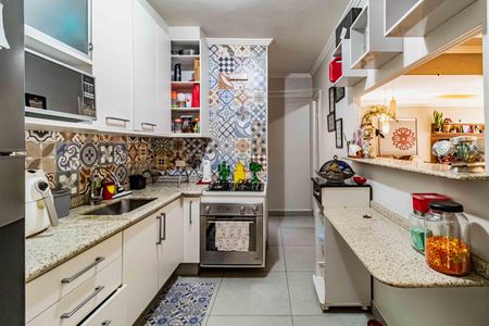 Apartamento à venda com 91m², 3 quartos e 2 vagasCozinha