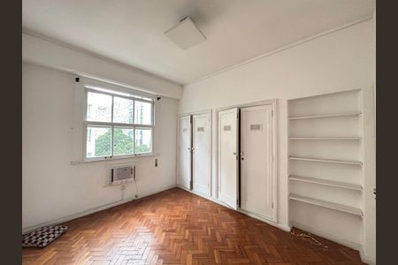 Apartamento para alugar com 160m², 3 quartos e 1 vagaQuarto 2