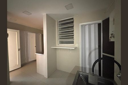 Apartamento para alugar com 160m², 3 quartos e 1 vagaÁrea de serviço