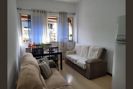 Apartamento à venda com 60m², 2 quartos e 1 vaga