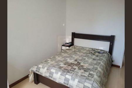 Apartamento à venda com 60m², 2 quartos e 1 vaga
