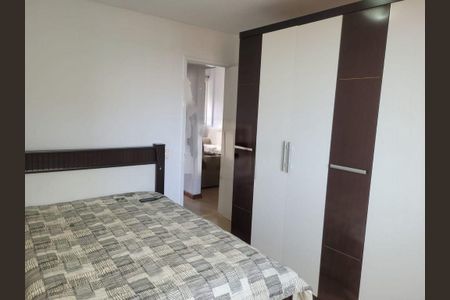 Apartamento à venda com 60m², 2 quartos e 1 vaga