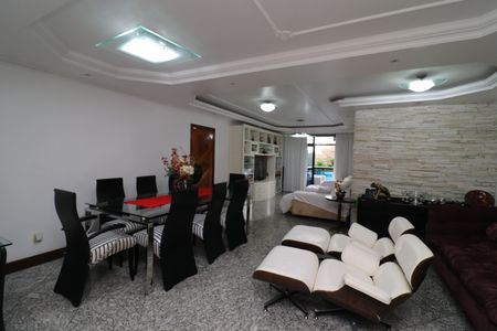Sala de apartamento à venda com 5 quartos, 281m² em Jardim Guanabara, Rio de Janeiro