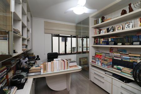 Escritório de apartamento à venda com 5 quartos, 281m² em Jardim Guanabara, Rio de Janeiro