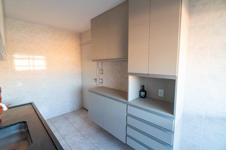 Apartamento à venda com 65m², 2 quartos e 1 vagaCozinha