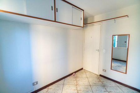 Apartamento à venda com 65m², 2 quartos e 1 vagaQuarto 2