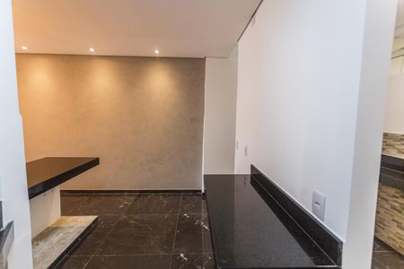 Apartamento à venda com 114m², 3 quartos e sem vaga Apartamento à venda com 114m², 3 quartos e sem vagaCozinha