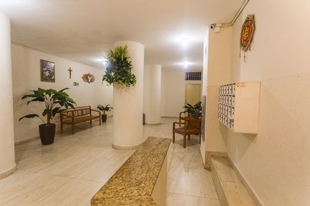 Apartamento à venda com 114m², 3 quartos e sem vaga Apartamento à venda com 114m², 3 quartos e sem vagaHall de entrada