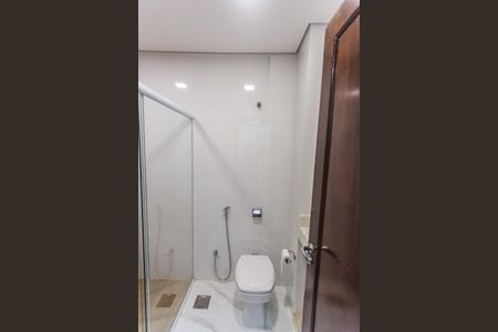 Apartamento à venda com 114m², 3 quartos e sem vaga Apartamento à venda com 114m², 3 quartos e sem vagaBanheiro Social