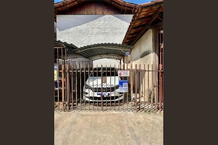 Casa à venda com 62m², 2 quartos e 1 vagaGaragem