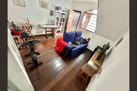 Casa à venda com 62m², 2 quartos e 1 vagaSala