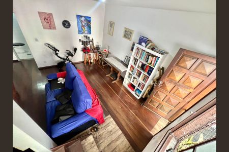 Casa à venda com 62m², 2 quartos e 1 vagaSala