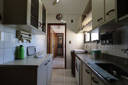 Apartamento para alugar com 107m², 2 quartos e 1 vagaCozinha