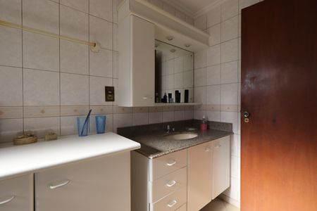 Apartamento para alugar com 107m², 2 quartos e 1 vagaBanheiro