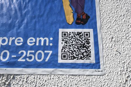 Casa à venda com 390m², 7 quartos e 4 vagasPlaca QR Code