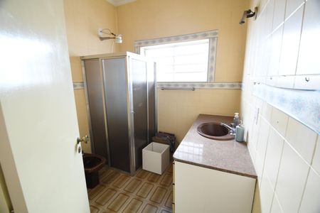 Casa à venda com 390m², 7 quartos e 4 vagasBanheiro 2