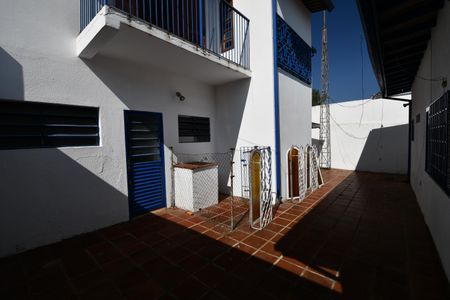 Casa à venda com 390m², 7 quartos e 4 vagasQuintal