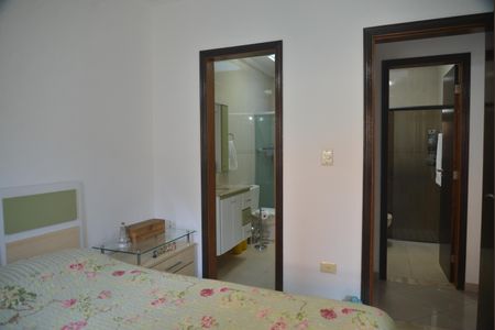 Casa à venda com 135m², 3 quartos e 3 vagasQuarto Suíte