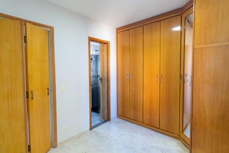 Apartamento à venda com 72m², 3 quartos e 2 vagasSuíte