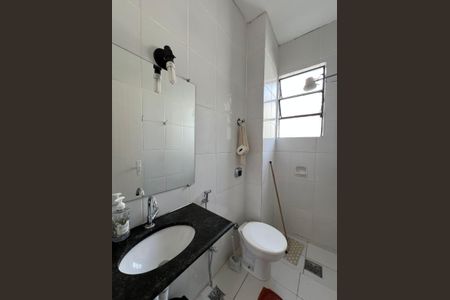 Apartamento à venda com 63m², 2 quartos e sem vagaBanheiro