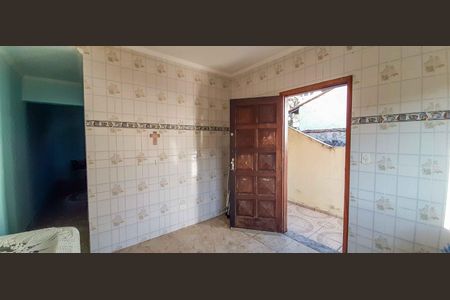 Casa à venda com 150m², 4 quartos e 2 vagas Casa à venda com 150m², 4 quartos e 2 vagasCozinha - Casa 2
