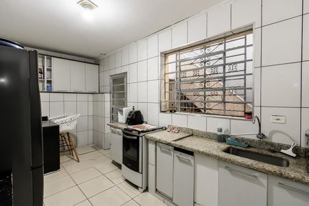 Casa à venda com 125m², 3 quartos e 2 vagas Casa à venda com 125m², 3 quartos e 2 vagasCozinha