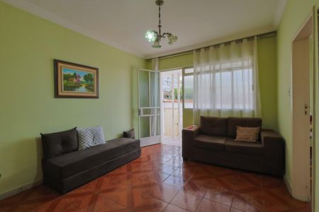 Casa à venda com 360m², 3 quartos e 3 vagasSala