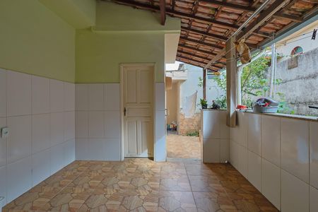 Casa à venda com 360m², 3 quartos e 3 vagasÁrea de Serviço