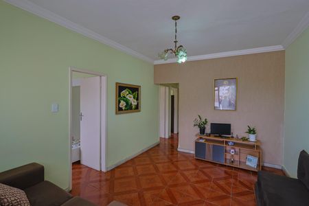 Casa à venda com 360m², 3 quartos e 3 vagasSala