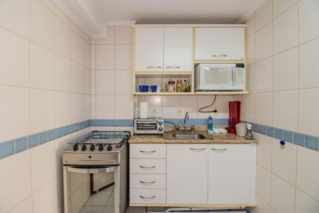Apartamento à venda com 40m², 1 quarto e sem vaga Apartamento à venda com 40m², 1 quarto e sem vagaCozinha e Área de Serviço
