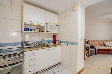 Apartamento à venda com 40m², 1 quarto e sem vaga Apartamento à venda com 40m², 1 quarto e sem vagaCozinha e Área de Serviço