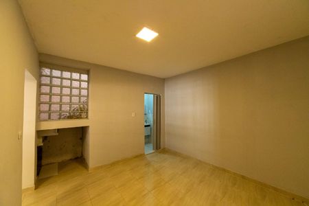 Casa para alugar com 36m², 1 quarto e sem vagaQuarto