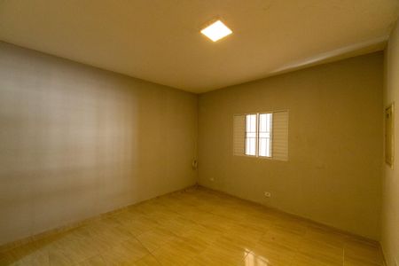 Casa para alugar com 36m², 1 quarto e sem vagaQuarto