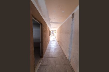 Casa para alugar com 36m², 1 quarto e sem vagaCorredor Lateral