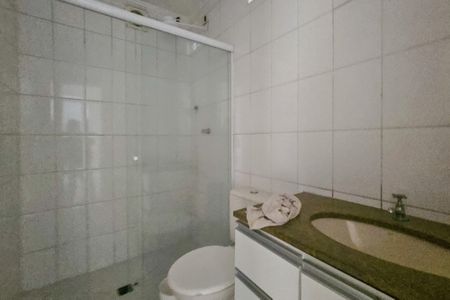 Apartamento para alugar com 64m², 2 quartos e 1 vaga Apartamento para alugar com 64m², 2 quartos e 1 vagaBanheiro