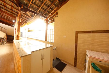 Casa à venda com 250m², 3 quartos e 2 vagas Casa à venda com 250m², 3 quartos e 2 vagasÁrea de Serviço 2