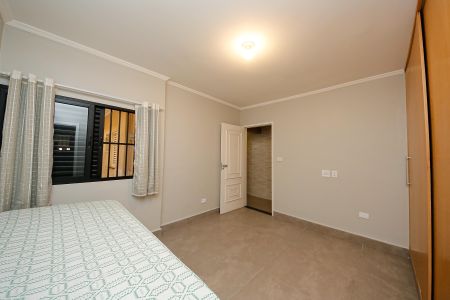 Casa à venda com 250m², 3 quartos e 2 vagas Casa à venda com 250m², 3 quartos e 2 vagasSuíte 1