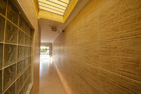 Casa à venda com 250m², 3 quartos e 2 vagas Casa à venda com 250m², 3 quartos e 2 vagasGaragem