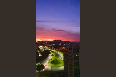 Apartamento à venda com 60m², 1 quarto e 1 vaga Apartamento à venda com 60m², 1 quarto e 1 vagaVista da Sacada