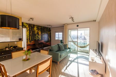 Apartamento à venda com 60m², 1 quarto e 1 vaga Apartamento à venda com 60m², 1 quarto e 1 vagaSala