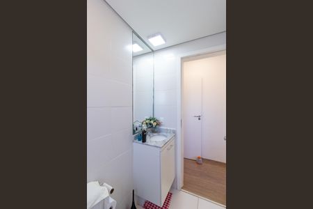 Apartamento à venda com 54m², 2 quartos e 2 vagasBanheiro da suíte