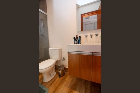 Casa à venda com 300m², 3 quartos e 2 vagasBanheiro da Suíte 3