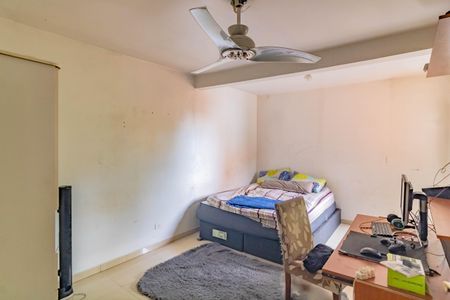 Casa à venda com 230m², 3 quartos e 2 vagas Casa à venda com 230m², 3 quartos e 2 vagasSuíte 1